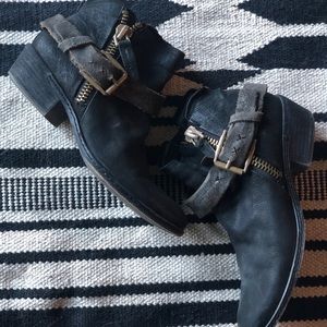 Dolce Vita Black Bootie